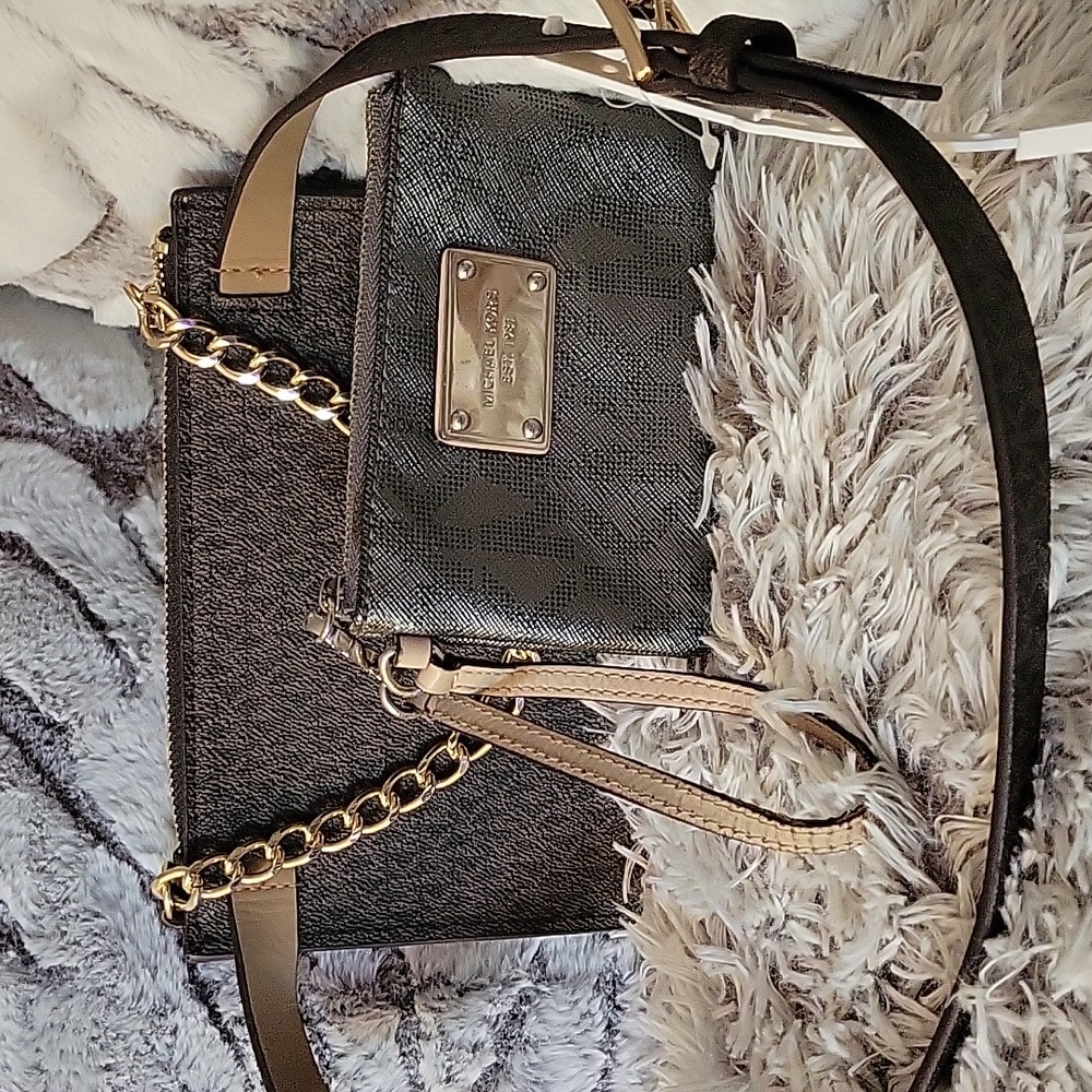 New Michael Kors MK Signature Fanny Pack Belt Bag & a MK wristlet bundle